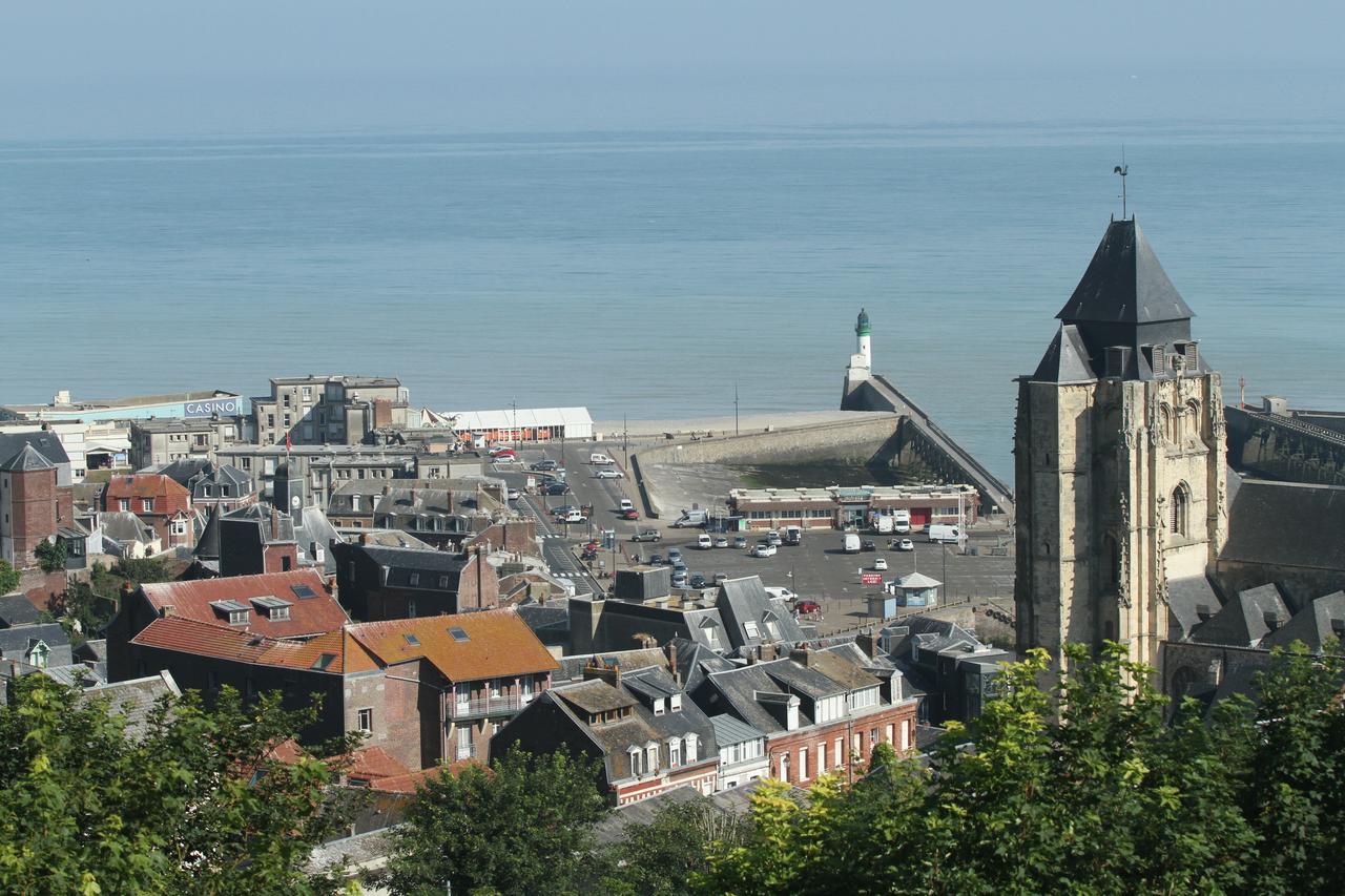 Hotel Royal Albion Mesnil-Val-Plage Exterior foto